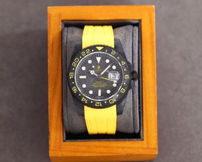 ROLEX GMT-Master II Replica with Rubber Strap 2836 Movement Carbon Fiber Case Black Dial Watch with Date Window